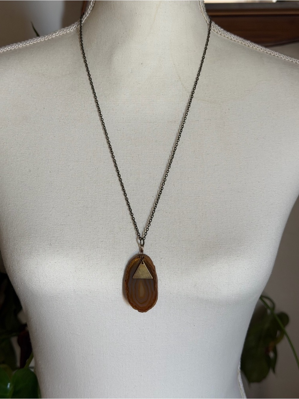 Vintage Brown Genuine Agate Slice Pendant Necklace